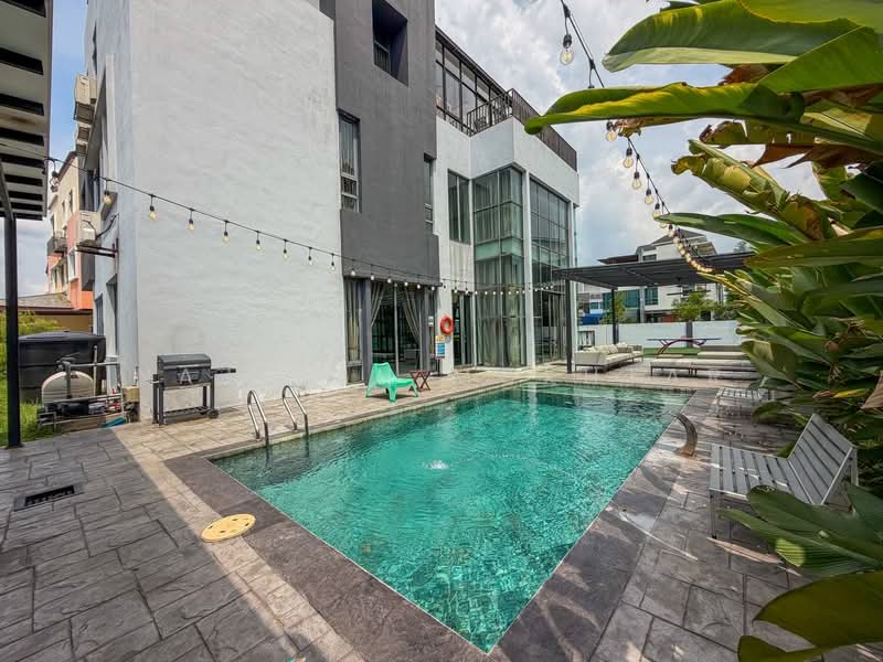 Bungalow for Sale in Shah Alam (Selangor) - Najihah Mokhtar - PropertyGuru.com.my