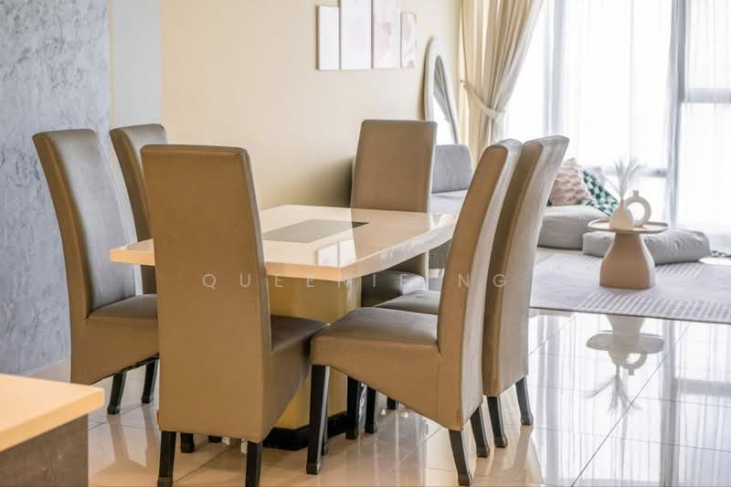 Service Residence for Sale at Southkey Mosaic - Queenie Ng - Dining Room - PropertyGuru.com.my