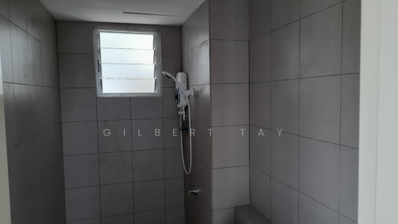 Kondominium untuk Disewa di Lakefront Homes - Gilbert Tay - Bathroom - PropertyGuru.com.my