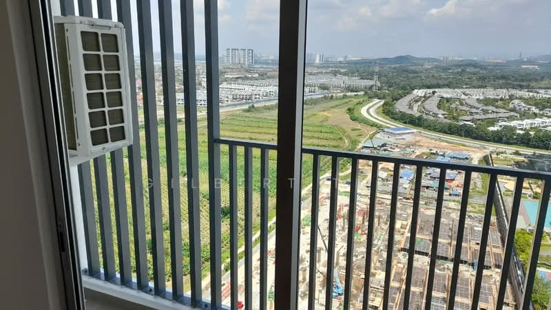Kondominium untuk Disewa di Lakefront Homes - Gilbert Tay - Balcony - PropertyGuru.com.my