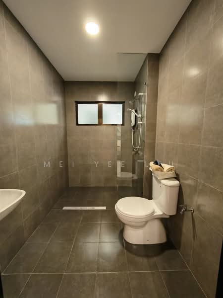 Rumah Flat untuk Dijual di KLEBANG COVE RESIDENSI - Mei Yee Liu - Bathroom - PropertyGuru.com.my