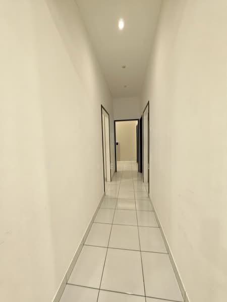 Rumah Flat untuk Dijual di KLEBANG COVE RESIDENSI - Mei Yee Liu - Corridor - PropertyGuru.com.my