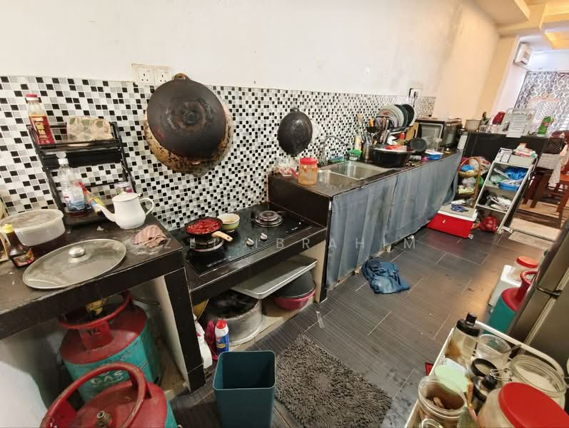 Rumah Teres 2 Tingkat untuk Dijual di Segambut (Kuala Lumpur) - Azli Ibrahim - Kitchen - PropertyGuru.com.my