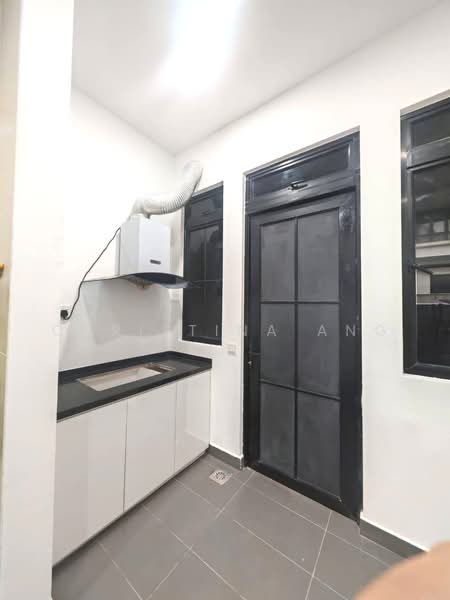 2-storey Terraced House for Rent in Eco Summer (Johor Bahru) - Christina Ang - Kitchen - PropertyGuru.com.my