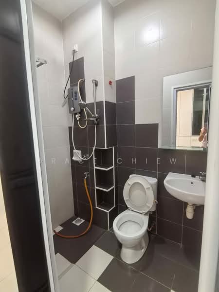 Rumah Teres 2-Tingkat untuk Disewa di Taman Setia Indah (Tebrau) - Grace Chiew - Bathroom - PropertyGuru.com.my