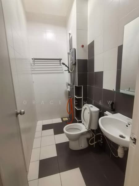 Rumah Teres 2-Tingkat untuk Disewa di Taman Setia Indah (Tebrau) - Grace Chiew - Bathroom - PropertyGuru.com.my