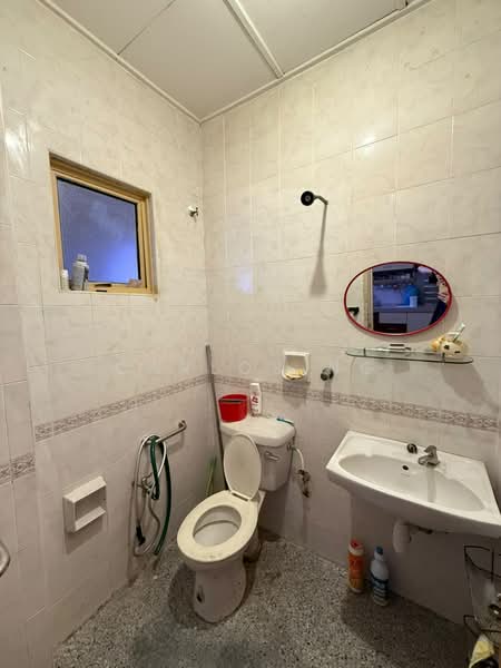 2-storey Terraced House for Sale in Taman Puchong Prima (Puchong) - Carlos Ng - Bathroom - PropertyGuru.com.my