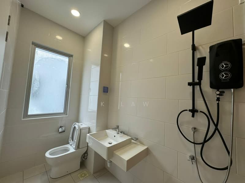 Rumah Teres 2 Tingkat untuk Disewa di Eco Forest (Semenyih) - CK Law - Bathroom - PropertyGuru.com.my