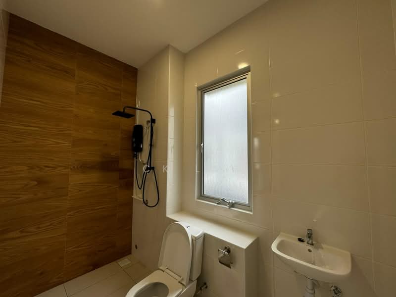 Rumah Teres 2 Tingkat untuk Disewa di Eco Forest (Semenyih) - CK Law - Bathroom - PropertyGuru.com.my