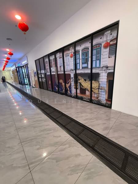 Kedai untuk Dijual di Johor Bahru (Johor) - Queenie Ng - Corridor - PropertyGuru.com.my