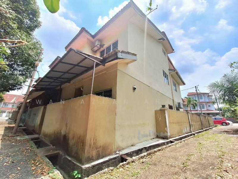 2.5-storey Terraced House for Sale in Kampung Jawa (Klang) - Wan Azlan Ahmad - PropertyGuru.com.my