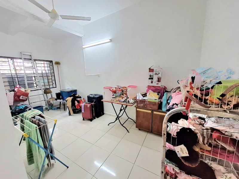 2.5-storey Terraced House for Sale in Kampung Jawa (Klang) - Wan Azlan Ahmad - PropertyGuru.com.my