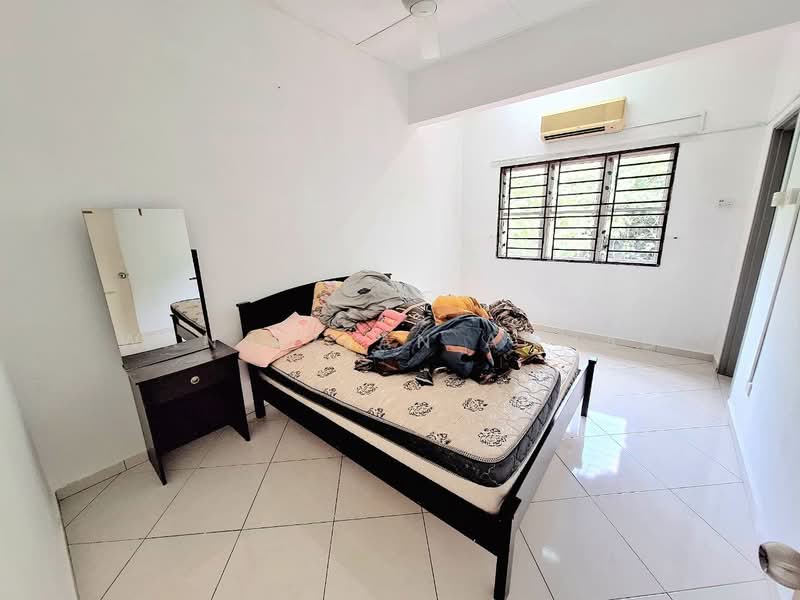 2.5-storey Terraced House for Sale in Kampung Jawa (Klang) - Wan Azlan Ahmad - PropertyGuru.com.my