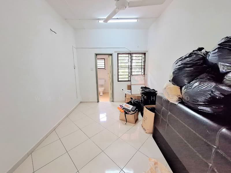 2.5-storey Terraced House for Sale in Kampung Jawa (Klang) - Wan Azlan Ahmad - PropertyGuru.com.my