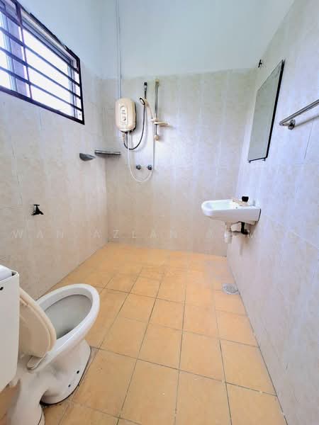 2.5-storey Terraced House for Sale in Kampung Jawa (Klang) - Wan Azlan Ahmad - PropertyGuru.com.my