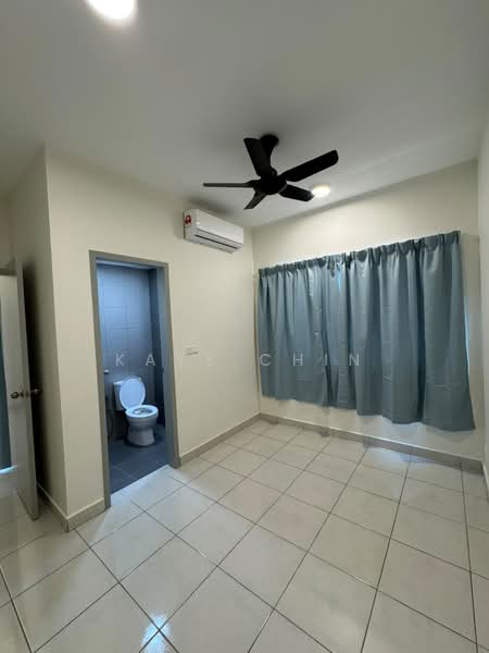 Service Residence for Rent at Residensi Bukit Tiara - Kays Chin - Bathroom - PropertyGuru.com.my