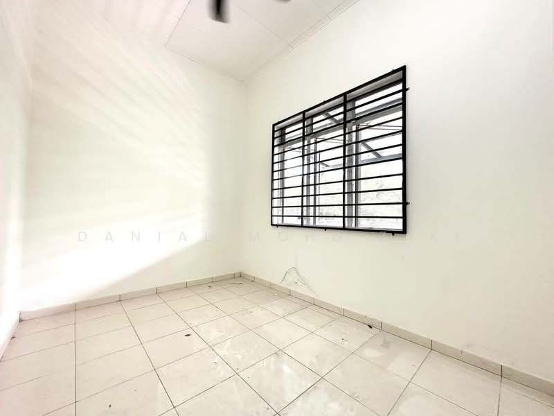 Semi-Detached House for Sale in Banting (Selangor) - Danial Mohd Zaki - Interior - PropertyGuru.com.my