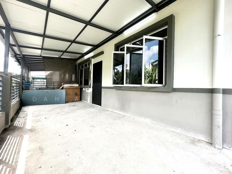 Semi-Detached House for Sale in Banting (Selangor) - Danial Mohd Zaki - Exterior - PropertyGuru.com.my