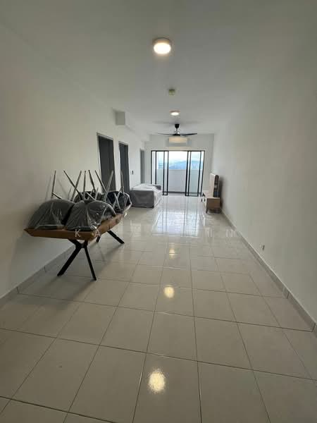 Service Residence for Rent at Residensi Bukit Tiara - Kays Chin - Corridor - PropertyGuru.com.my