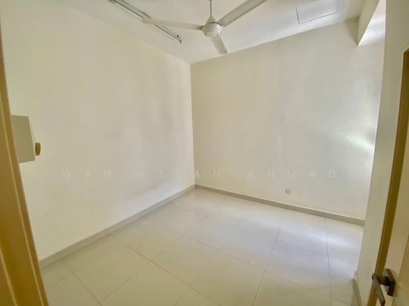 Semi-Detached House for Sale in D'Kayangan (Shah Alam) - Wan Azlan Ahmad - PropertyGuru.com.my
