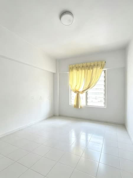 Rumah Flat untuk Dijual di Taman Daya - Jalan Enau 16,20 - Grace Chiew - Interior - PropertyGuru.com.my