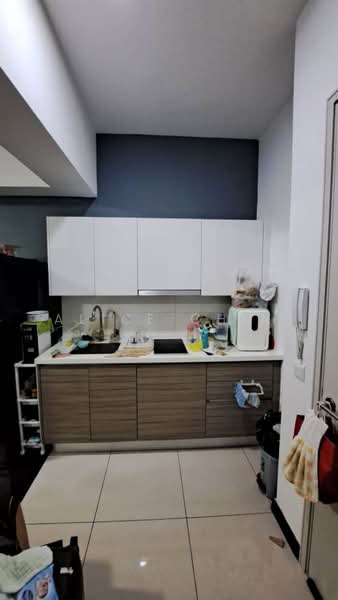 Service Residence for Sale at 28 Boulevard - Alice Chin - Kitchen - PropertyGuru.com.my