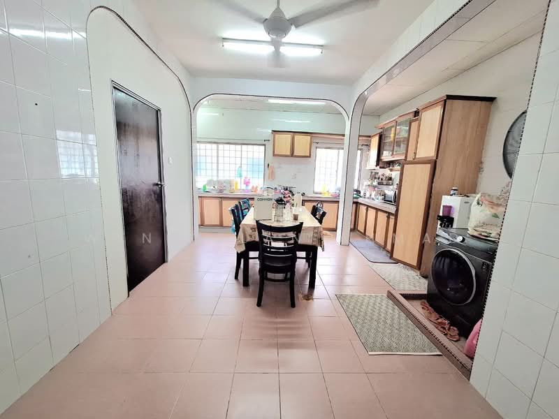 Rumah Teres 2-Tingkat untuk Dijual di Seksyen 7 (Shah Alam) - Wan Azlan Ahmad - PropertyGuru.com.my