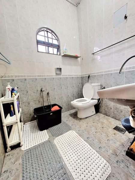 Rumah Teres 2-Tingkat untuk Dijual di Seksyen 7 (Shah Alam) - Wan Azlan Ahmad - PropertyGuru.com.my