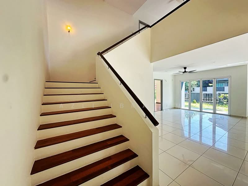 Semi-Detached House for Sale in Alam Damai (Cheras) - Azli Ibrahim - Living Room - PropertyGuru.com.my