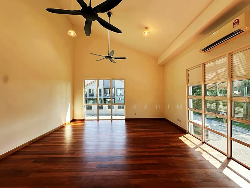 Semi-Detached House for Sale in Alam Damai (Cheras) - Azli Ibrahim - Living Room - PropertyGuru.com.my