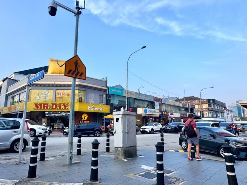 Shop for Rent in Bangsar (Kuala Lumpur) - Loh KC - Exterior - PropertyGuru.com.my