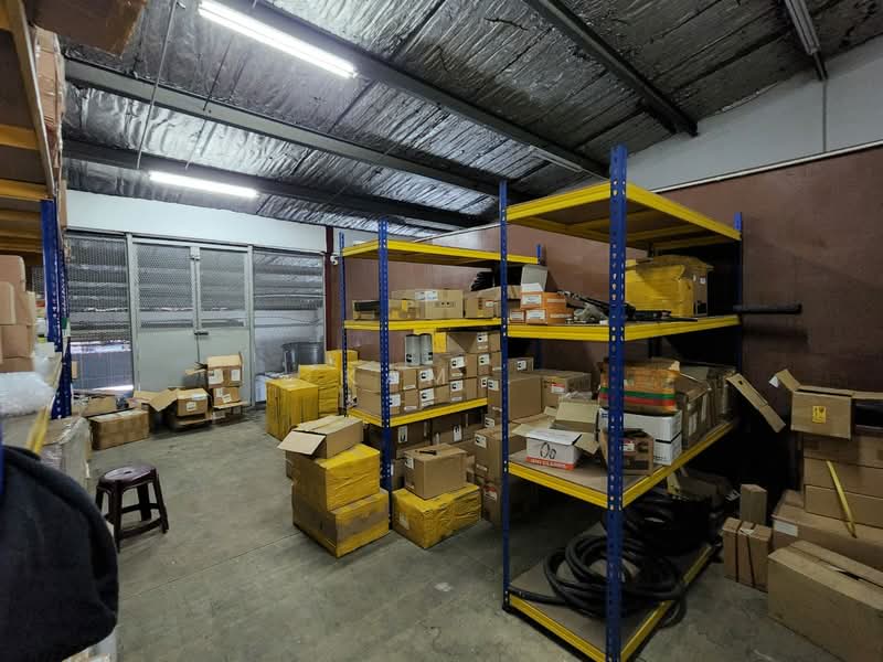 Terrace Factory for Sale in Kota Kemuning (Shah Alam) - Kam Chun Hoe - Interior - PropertyGuru.com.my