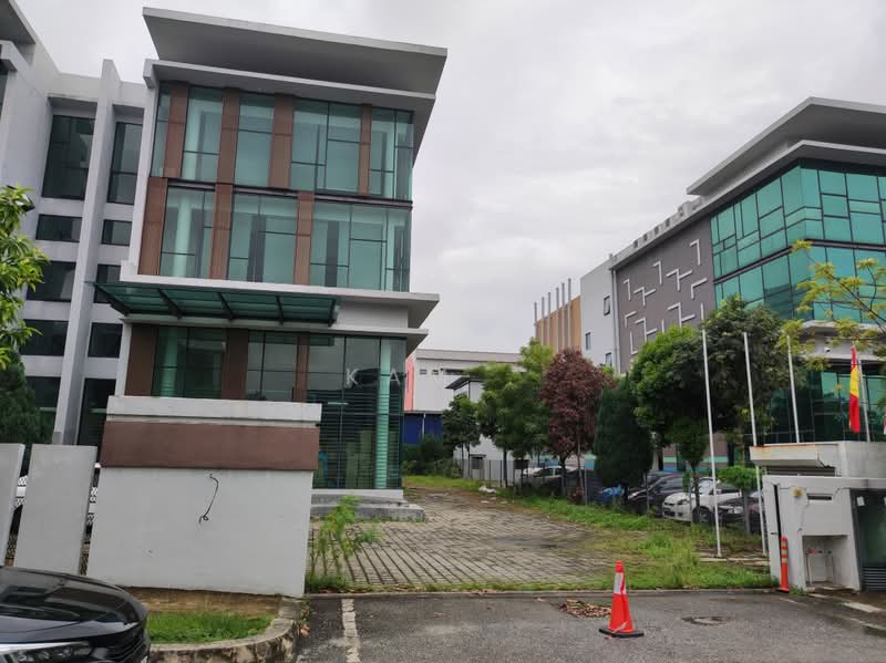 Semi-D Factory for Sale in Bukit Rimau (Shah Alam) - Kam Chun Hoe - Exterior - PropertyGuru.com.my