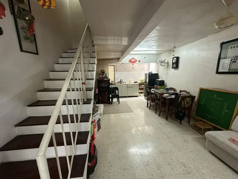 2.5-storey Terraced House for Sale in Taman Sri Sinar (Segambut) - CW Kong - Kitchen - PropertyGuru.com.my