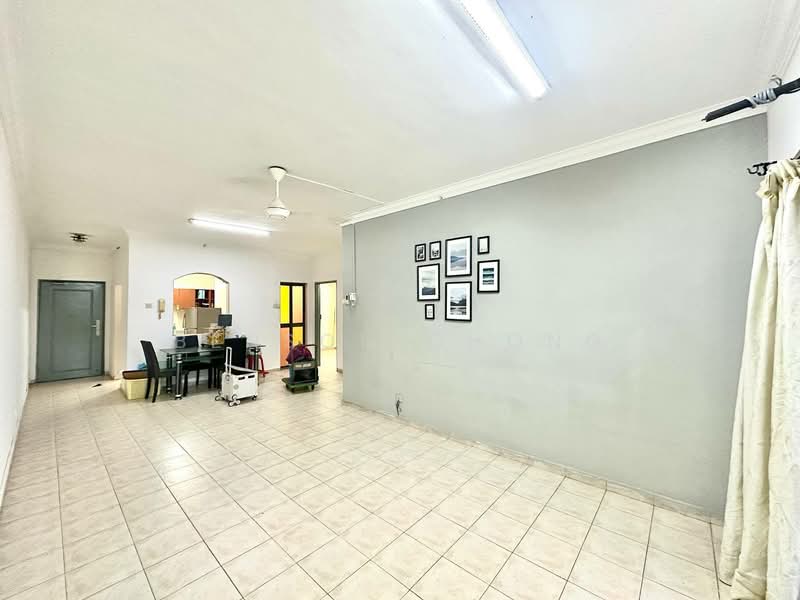 Pangsapuri untuk Dijual di Prima Regency - Benson Chong - Living Room - PropertyGuru.com.my