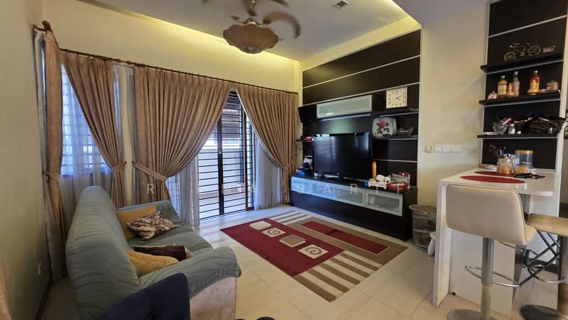 Semi-Detached House for Sale in Bukit Jelutong (Shah Alam) - Reena Sarif - PropertyGuru.com.my