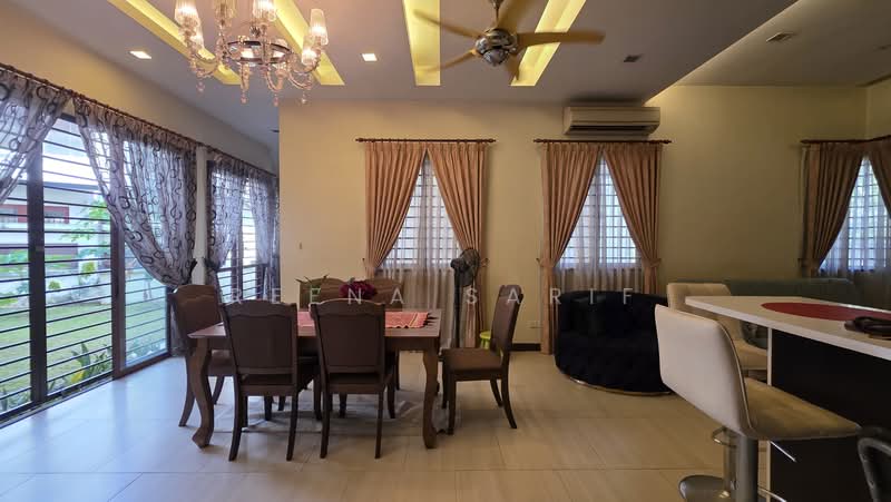 Semi-Detached House for Sale in Bukit Jelutong (Shah Alam) - Reena Sarif - PropertyGuru.com.my