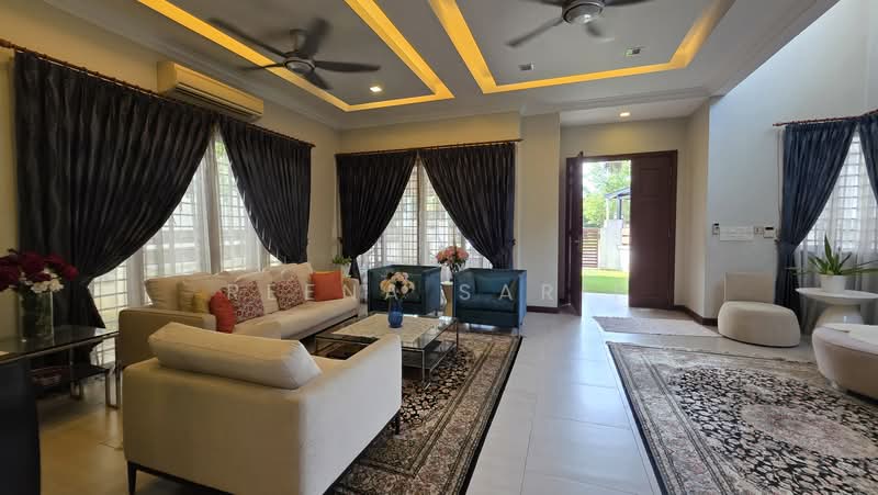 Semi-Detached House for Sale in Bukit Jelutong (Shah Alam) - Reena Sarif - PropertyGuru.com.my