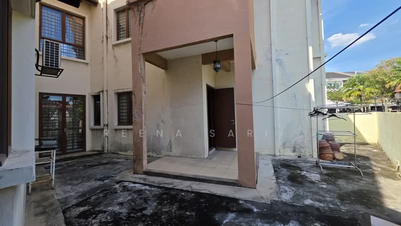 Semi-Detached House for Sale in Bukit Jelutong (Shah Alam) - Reena Sarif - PropertyGuru.com.my