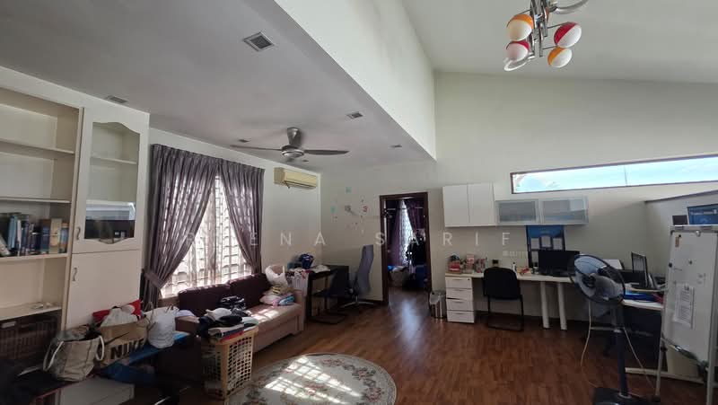 Semi-Detached House for Sale in Bukit Jelutong (Shah Alam) - Reena Sarif - PropertyGuru.com.my