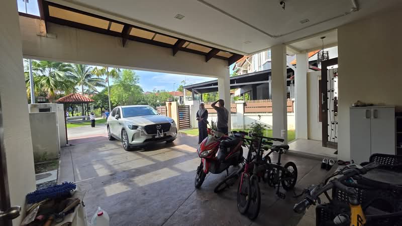 Semi-Detached House for Sale in Bukit Jelutong (Shah Alam) - Reena Sarif - PropertyGuru.com.my