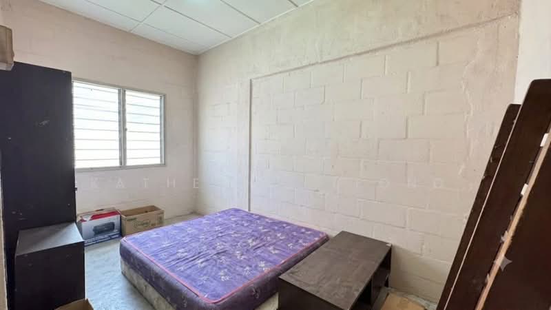 2-storey Terraced House for Sale in Rawang (Selangor) - Katherine Leong - Bedroom - PropertyGuru.com.my