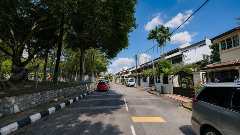 2-storey Terraced House for Sale in Taman Tun Dr Ismail (Kuala Lumpur) - Wan Azlan Ahmad - PropertyGuru.com.my