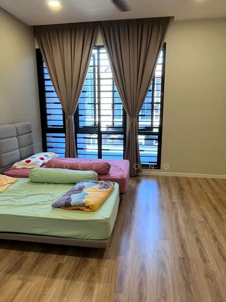 Rumah Teres 3-Tingkat untuk Dijual di Taman Puncak Jalil (Seri Kembangan) - Joey Wong - Bedroom - PropertyGuru.com.my