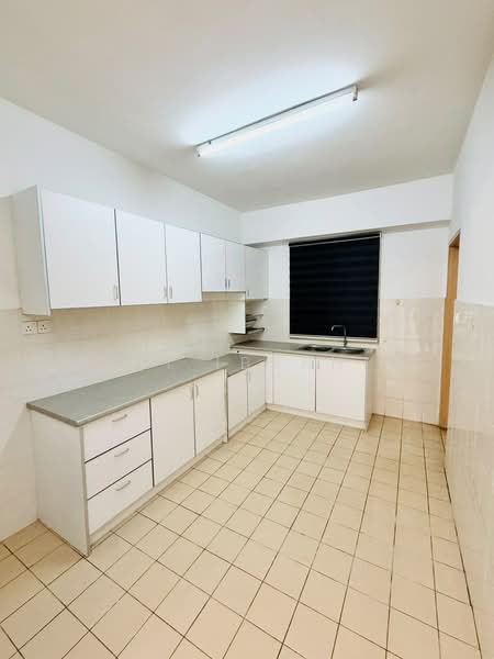 Apartment for Sale at Sri Lavender Apartment - Azli Ibrahim - Kitchen - PropertyGuru.com.my