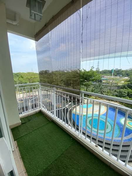 Kediaman Servis untuk Disewa di Subang Olives Residence - Kenix Lee - Balcony - PropertyGuru.com.my