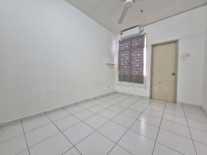 2-storey Terraced House for Sale in Taman Desa Tebrau (Tebrau) - Janelle Aw Yong - Interior - PropertyGuru.com.my