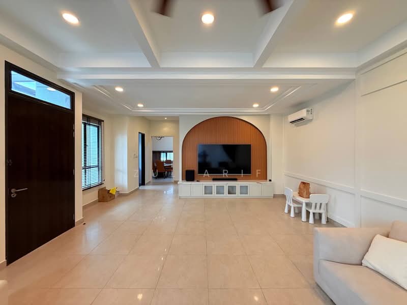 3-storey Terraced House for Sale in Cyberjaya (Selangor) - Zul Arif - Living Room - PropertyGuru.com.my