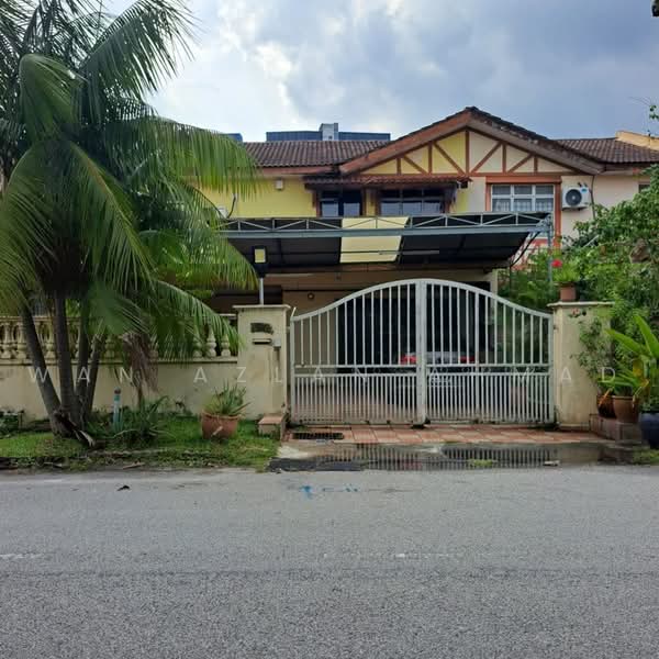 2-storey Terraced House for Sale in Taman Putra Perdana (Puchong) - Wan Azlan Ahmad - PropertyGuru.com.my
