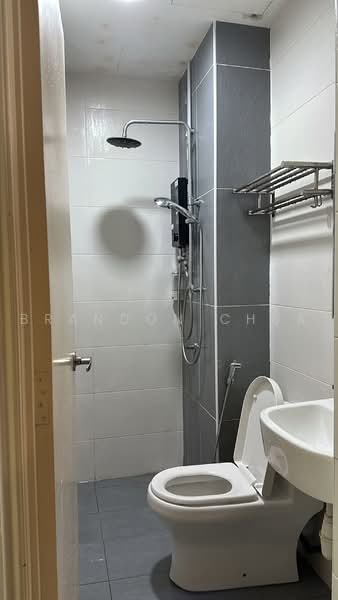 Service Residence for Rent at Twin Danga Residence - Brandon Chua - Bathroom - PropertyGuru.com.my